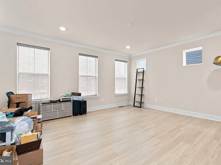 7638 Quartzite Ln — Photo 3