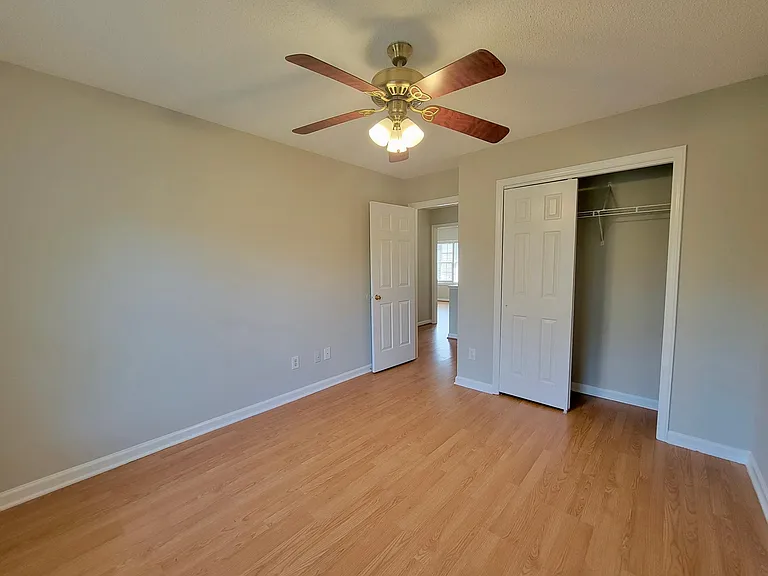 709 Cattail Cir — Photo 19