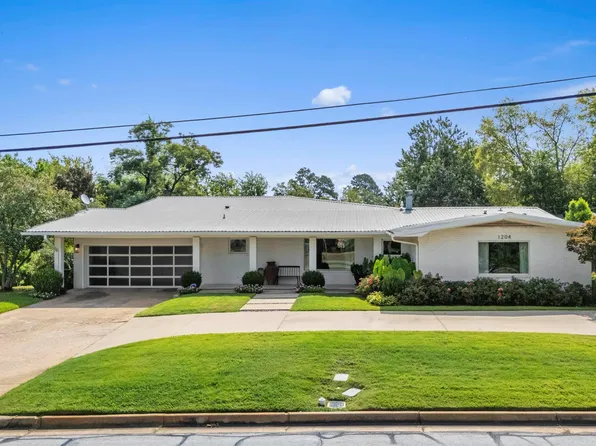 1204 S Donnybrook Ave, Tyler, TX 75701