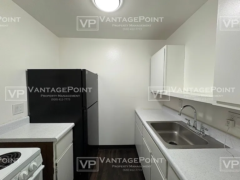 114 Victor St #16 — Photo 5