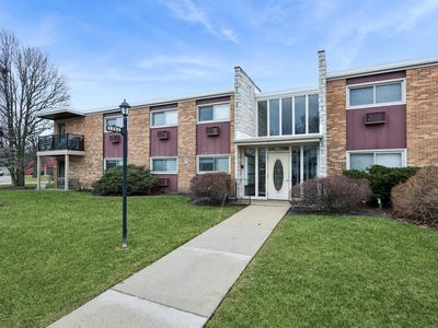 (Undisclosed Address), Lombard, IL, 60148