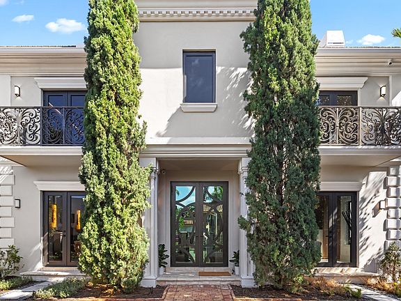 4th image of 620 Coral Way