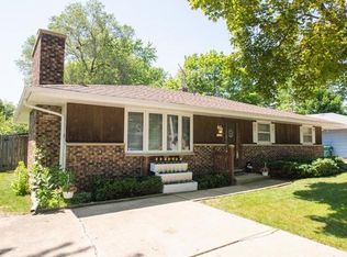 2708 Lowery Ct, Zion, IL 60099