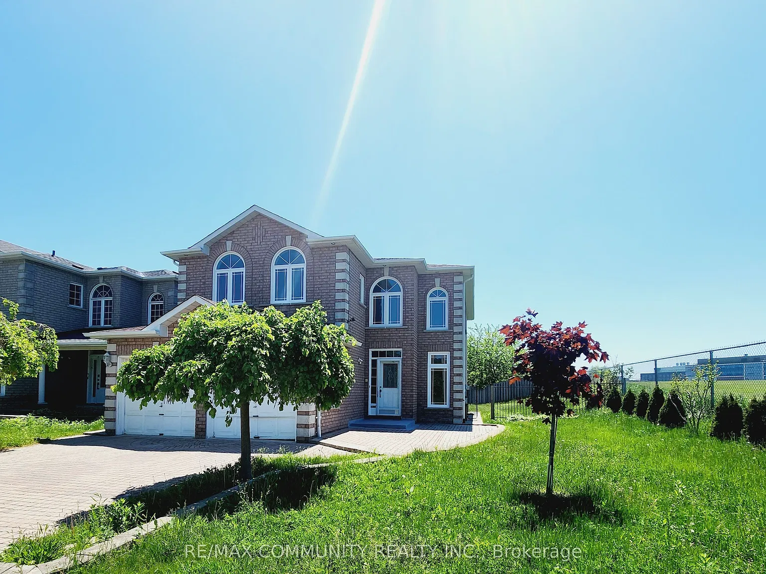 4 bed, $3,200 — Photo 2