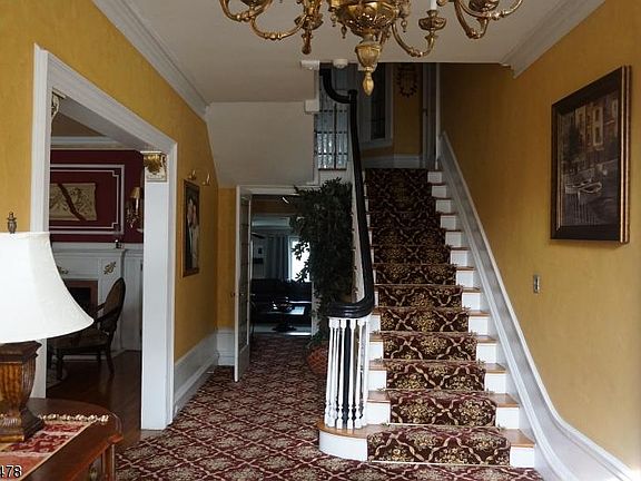 2nd image of 264 Derrom Ave