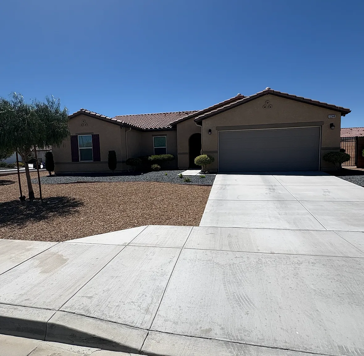 4 bed, 1779 sqft, $2,600 — Photo 1