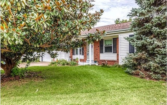 1st image of 423 White Birch Way