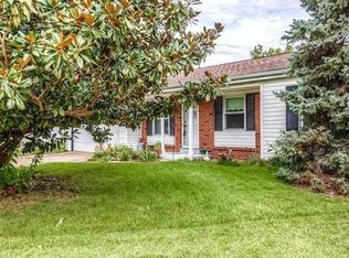 423 White Birch Way, Hazelwood, MO 63042