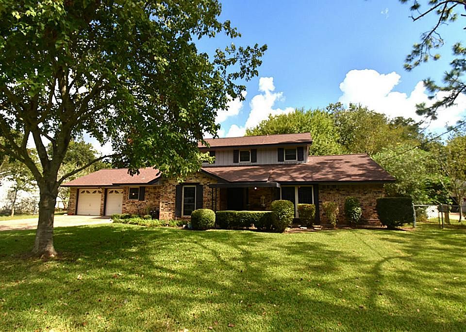 1st image of 312 Southern Oaks Dr