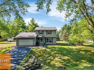 3595 Beegs Rd, Mc Farland, WI 53558