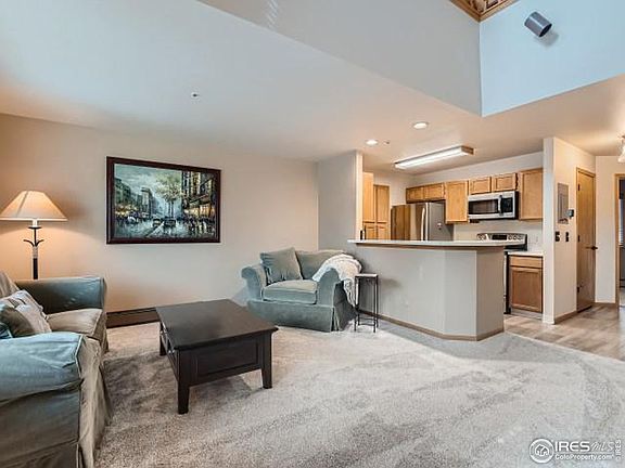 2nd image of 4990 Meredith Way #212