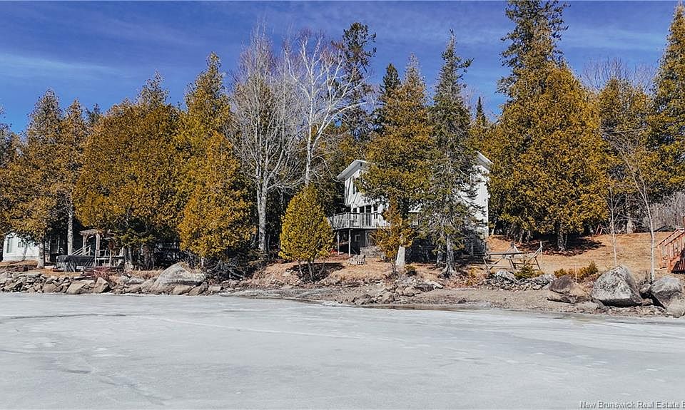 1st image of 64 Copper Coast Rd