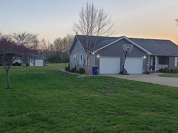 2nd image of 303 Green Creek Dr