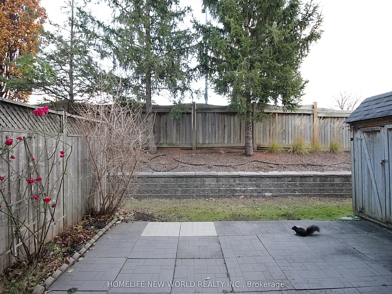 39 Marmill Way — Photo 27