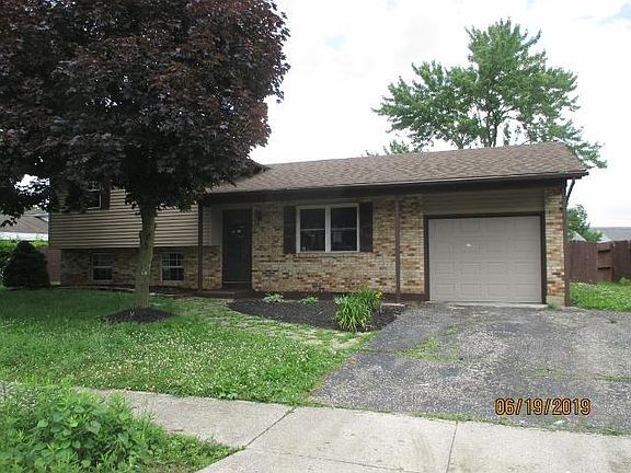 3rd image of 1930 Limetree Dr