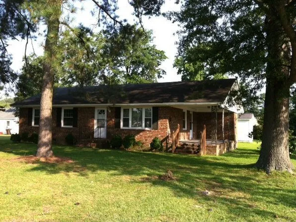 604 Middle St, Tarboro, NC 27886