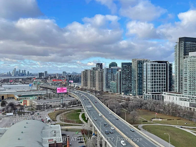 231 Fort York Blvd #2309 — Photo 25