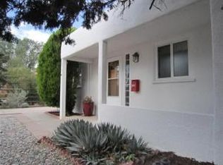 816 Summit Dr NE, Albuquerque, NM 87106