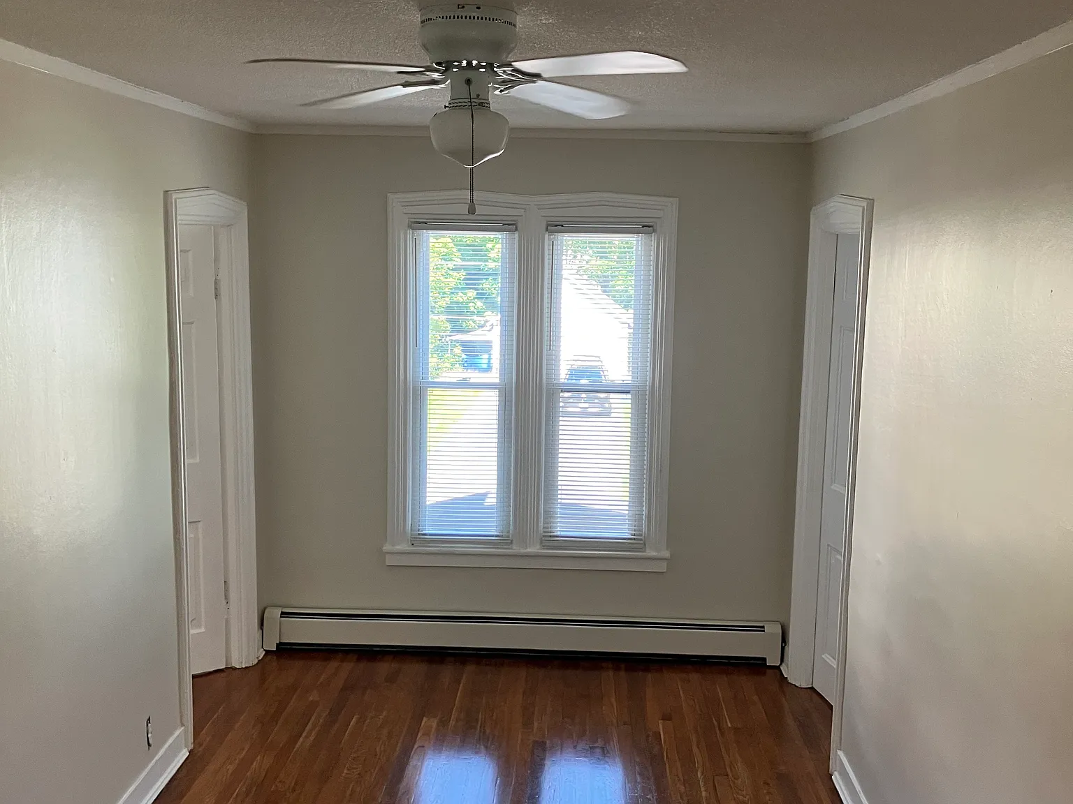 3 bed, 1500 sqft, $2,000 — Photo 3