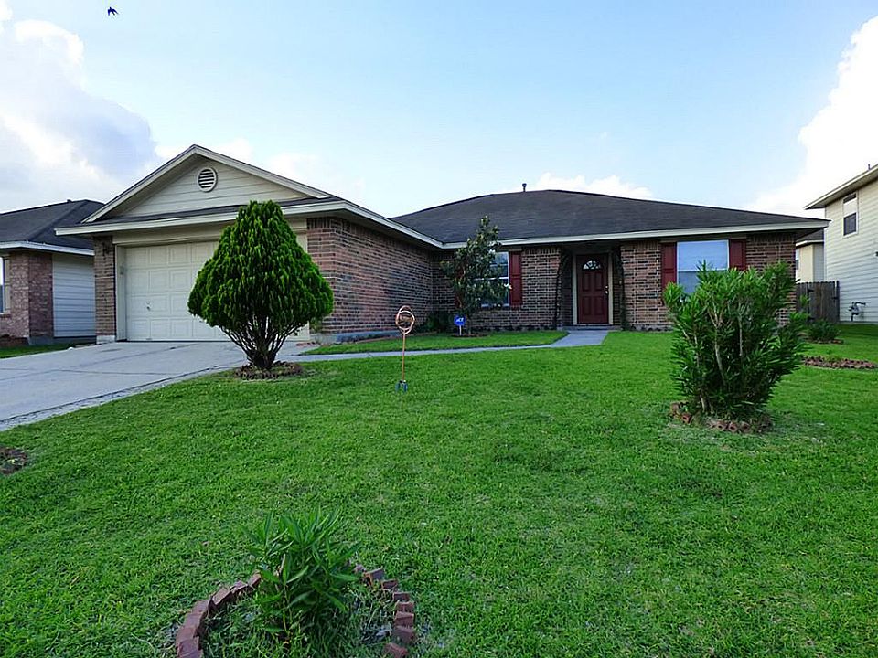 1st image of 7810 Fall Glen Dr