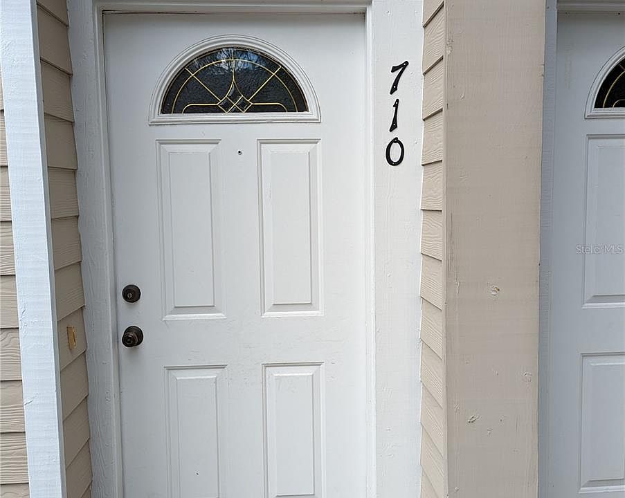 1st image of 3901 SW 20th Ave APT 710