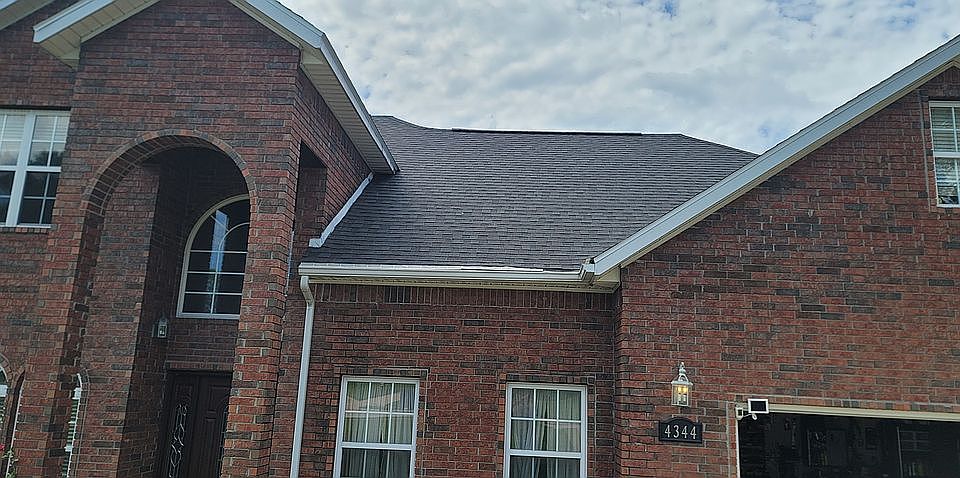 2nd image of 4344 Tara St