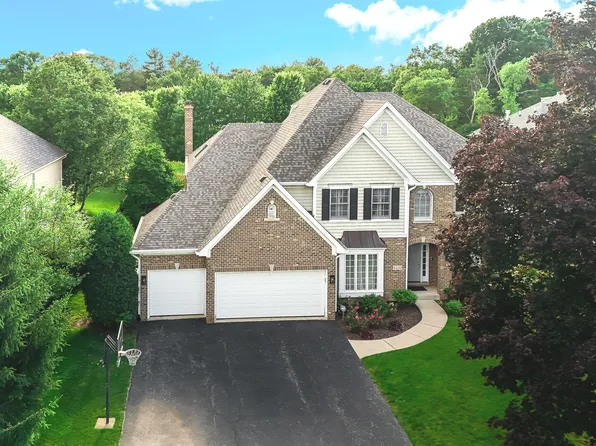 6430 Clarendon Hills Rd, Willowbrook, IL 60527