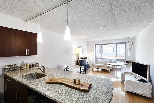 Rented by Upton Realty Group | media 27