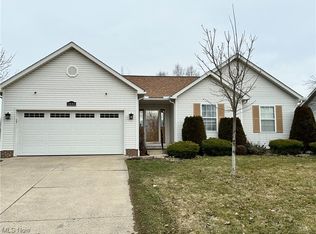 1034 Yorkshire Dr, Ravenna, OH 44266