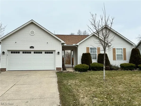 1034 Yorkshire Dr, Ravenna, OH 44266