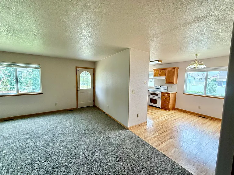 2597 Turquoise St — Photo 13
