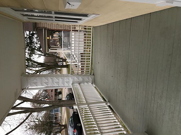 3rd image of 9017 Grant Ave