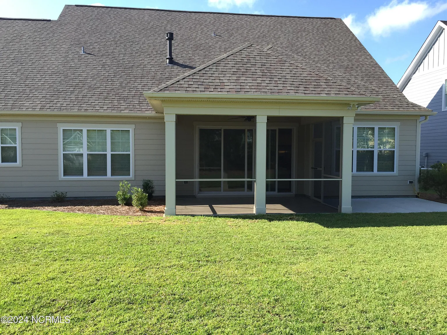 4 bed, 4.0 bath, $3,000 — Photo 3