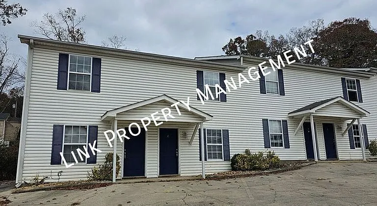 1106 Carline Rd #D — Photo 1