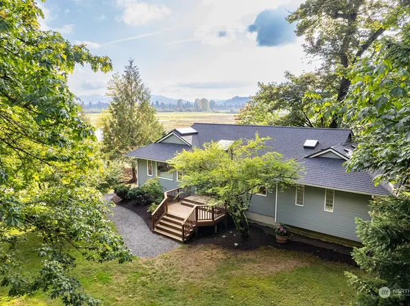 7005 328th Avenue NE, Carnation, WA 98014