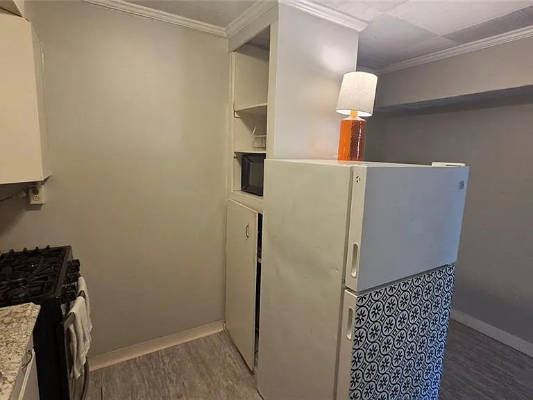 1845 Monroe Dr NE #4 — Photo 3