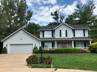 10 Ringway Ct, Saint Charles, MO