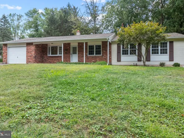 1808 Beth Ln, Lansdale, PA 19446