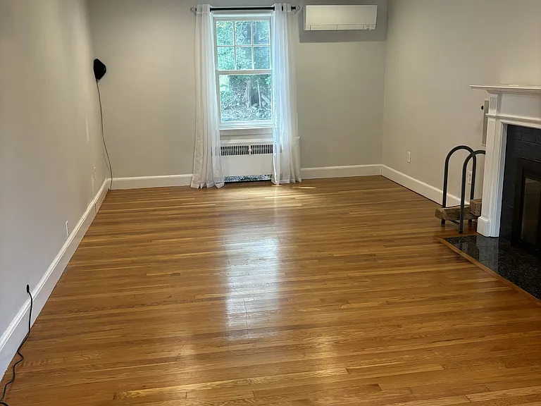 132 Eliot St — Photo 15