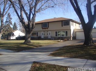 841 Dakota St S, Shakopee, MN 55379
