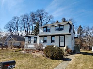 12222 S Richard Ave, Palos Heights, IL