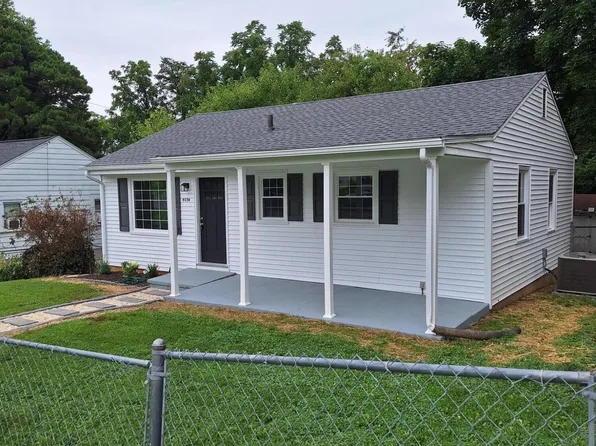 4034 Maine Ave NW, Roanoke, VA 24017