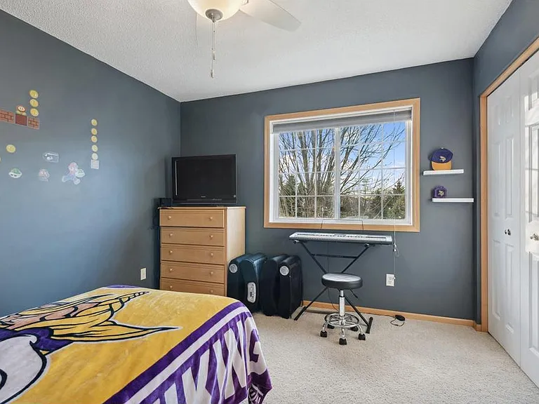 17610 Hackberry Ct — Photo 25