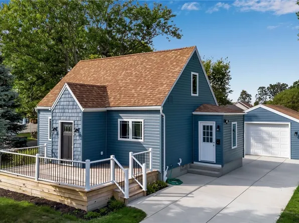 882 Lee Ave, North Tonawanda, NY 14120