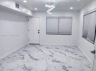 1629 Mayo St, Hollywood, FL 33020