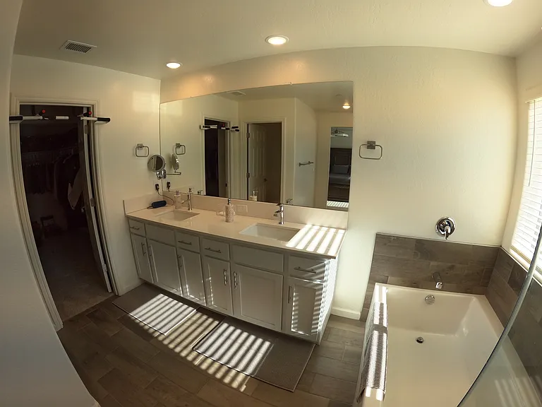 1887 N Filbert Ave — Photo 20