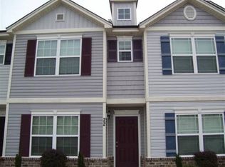 22 Winter Lake Cir, Savannah, GA 31407