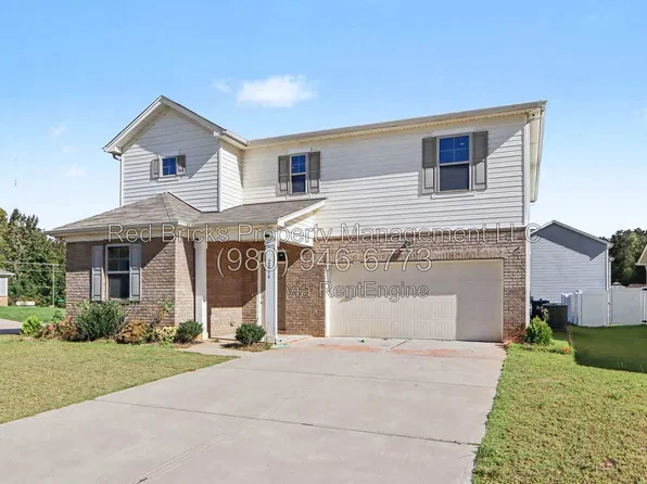 2014 Birch Arbor Ct, Charlotte, NC 28215