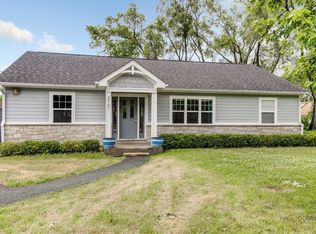 3701 Grove Ave, Gurnee, IL 60031