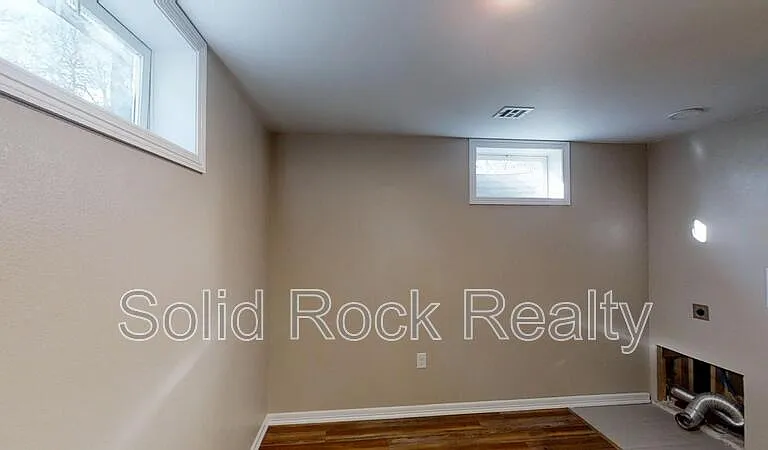3012 W Saint Vrain St — Photo 16